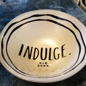 🌼🌻Rae Dunn Glass Bowl "INDULGE" 🌼🌻